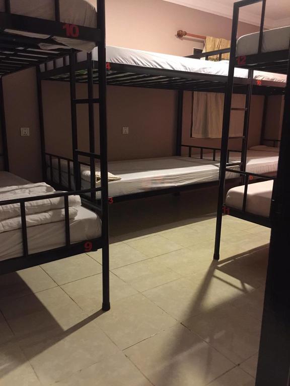 The Happy House Hostel Phnom Penh Room photo